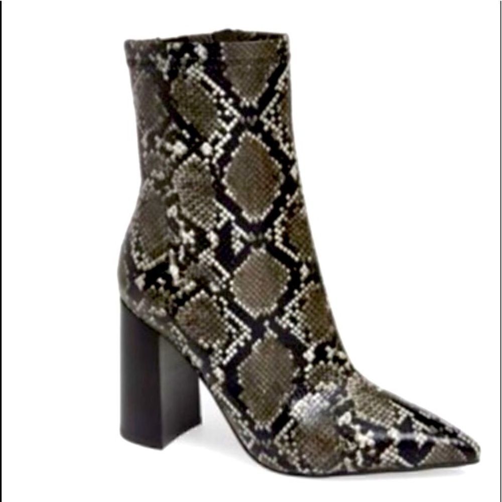 ❤️HP❤️Jeffrey Campbell sneak gray boots